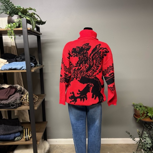 Vintage griffin red black knit Sweater Eas turtleneck 1980s unisex fantasy - Picture 4 of 6